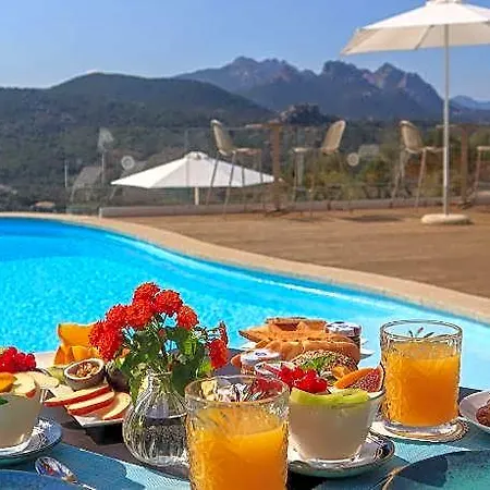 Borgo Smeraldo Hotel 4*
