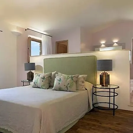 Hotel Borgo Smeraldo 4*