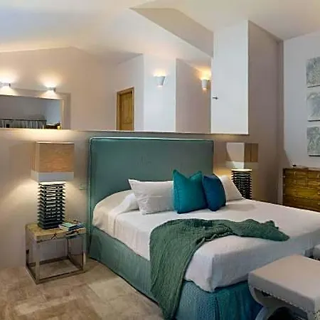 Borgo Smeraldo 4*